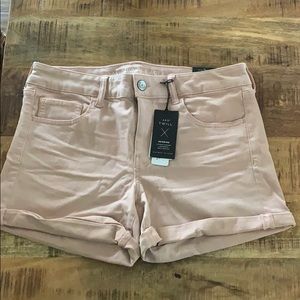 AEO Midi Stretch Shorts